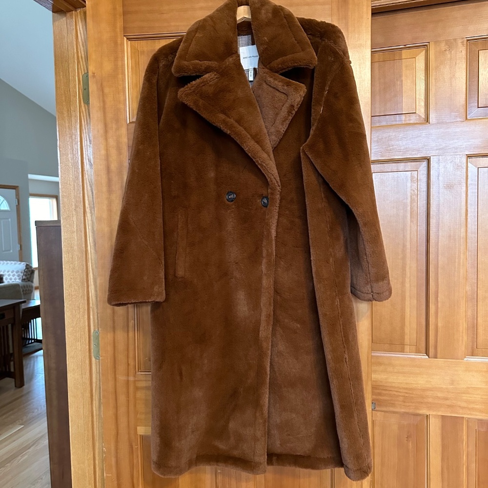 Avec Les Filles Faux Fur Coat